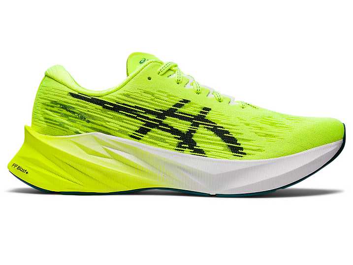 Asics NOVABLAST 3 Moški Tekaški Čevlji Rumene Črne | Slovenija-5974216