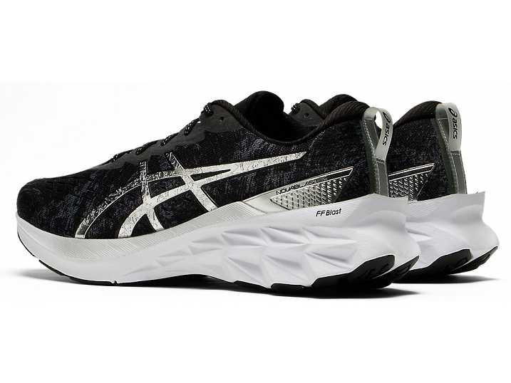 Asics NOVABLAST 2 PLATINUM Moški Tekaški Čevlji Sive Srebrne | Slovenija-5734609