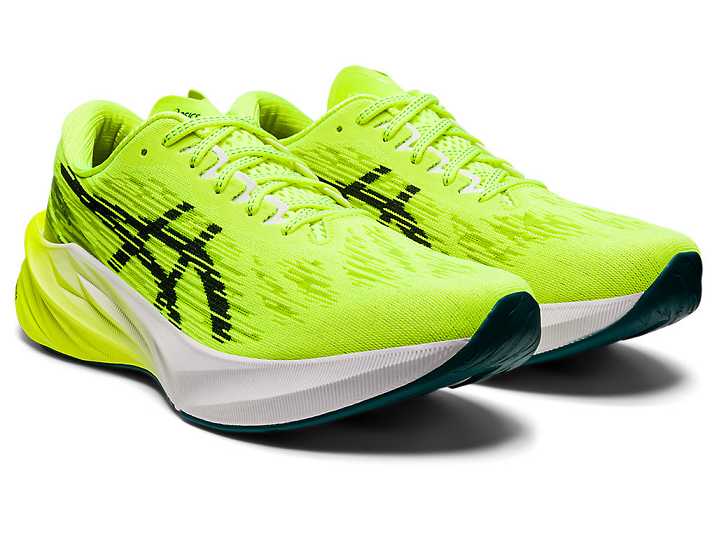 Asics NOVABLAST 3 Moški Tekaški Čevlji Rumene Črne | Slovenija-5974216