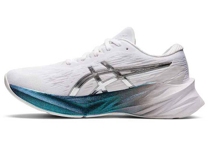 Asics NOVABLAST 3 PLATINUM Ženske Tekaški Čevlji Bele Srebrne | Slovenija-6154298